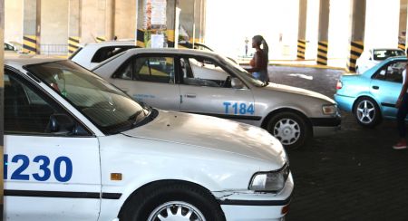 WINDHOEK, 29 November 2016 - Taxi operators in Windhoek at the Wernhill taxi rank. (Photo by: Francois Lottering ) NAMPA