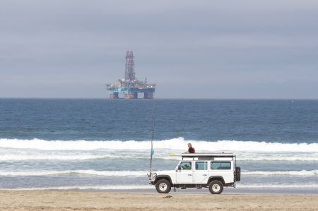 SWAKOPMUND, 21 December 2016 - Oil rig in the Atlantic Ocean off the Namibian coast waiting for maintenance at the Port of Walvis Bay. (Photo by: Francois Lottering) NAMPA
