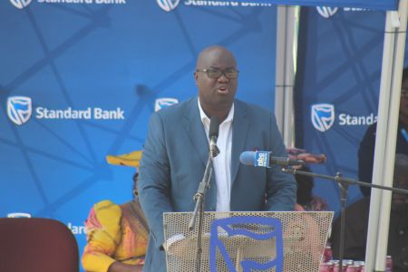 OKAKARARA, 08 September 2017 - Okakarara Chief Executive Officer, (CEO) Erhnst Katjiku speaks at the 2017 Okakarara Annual Trade Fair official opening on Friday. (Photo by: Mulisa Simiyasa) NAMPA