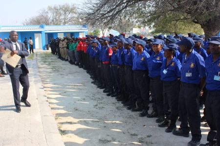 ONGWEDIVA,16 August 2018 - Member of the preparatory committee of the Ongwediva Annual Trade Fair (OATF), Andreas Uutoni (L) addresses the security guards who will be on duty during the 2018 OATF. (Photo by: Mathias Nanghanda) NAMPA