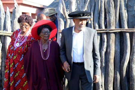 OMHEDI, 06 May 2024 - President Nangolo Mbumba paid a courtesy visit to Oukwanyama Traditional Authority, Queen Dr. Martha Mwadinomho yaKristian Nelumbu on Monday. (Photo: Contributed)