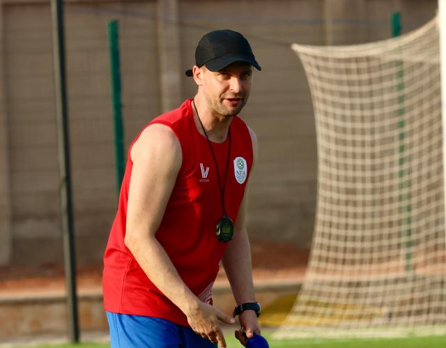 Fabian Träger has been appointed as assistant coach of Namibia's senior national football team. Träger is pictured here during a Brave Warriors training session at the Africa Nations Cup in Ivory Coast. (Photo by: Hesron Kapanga) NAMPA 