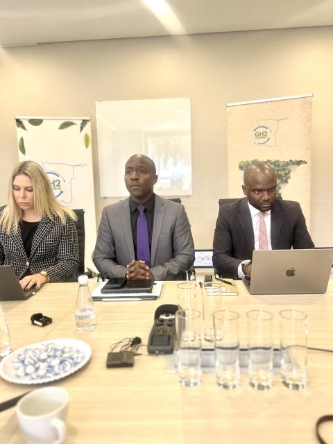 WINDHOEK, 28 August 2024 - Head of the the Namibia Green Hydrogen Programme, James Mnyupe (centre) speaks at a media briefing. (Photo by: Eba Kandovazu) NAMPA