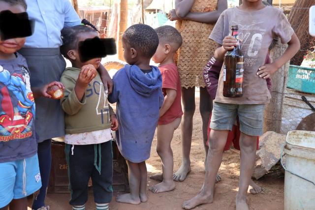 DORDABIS 01 October 2024 - Children from Dordabis 87km from Windhoek sells empty liquor bottles on a daily to feed themselves (Photo: Linea Dishena) NAMPA 