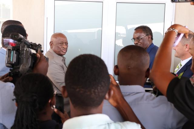 OTJIWARONGO, 02 October 2024 - The Minister of Health and Social Services, Dr Kalumbi Shangula inaugurates the Ombili clinic at Otjiwarongo on Wednesday. (Photo by: Mulisa Simiyasa) NAMPA 
