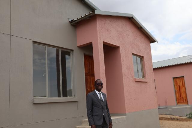 Windhoek, 07 October 2024- Minister of Urban and Rural Development, Erastus Uutoni during a familiarisation visit at the Otjomuise extension 10 mass housing programme in Windhoek. (Photo by: Linea Dishena) NAMPA