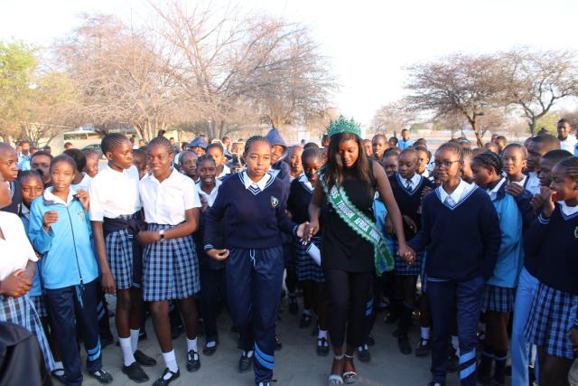 EKULO, 08 October 2024 - Ekulo Senior Secondary School learners welcome Miss Tourism Africa. (Photo by Tomas Gabriel) NAMPA