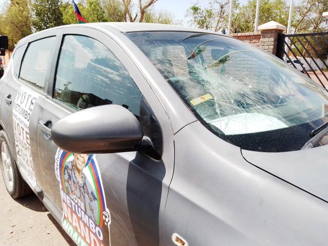 MARIENTAL, 09 October 2024- The Swapo rally vehicle damaged during a clash between members from the Landless People Movement and Swapo Members in Mariental on Tuesday 
(Photo by: Charmaine Boois ) NAMPA
