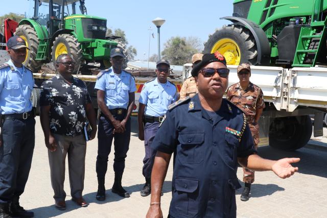 KATIMA MULILO, 11 OCT 2024 – Zambezi Regional Commander, Commissioner Andreas Shilelo speaking to members of the media on Friday. (Contributed) MICT.