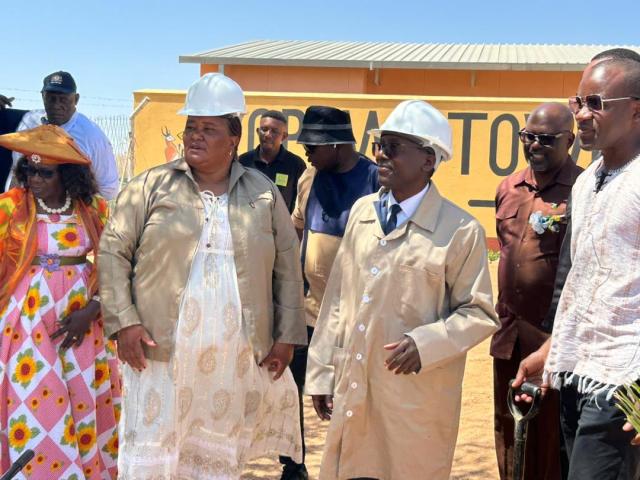 OPUWO, 23 October 2024 - Minister of Urban and Rural Development Erastus Uutoni and Opuwo Mayor Rosa Mbinge Tjeundo (centre) pictured at the official opening of the Opuwo green project and handing over of Build Together Houses in Opuwo on Wednesday. (Photo by: Uakutura Kambaekua) NAMPA