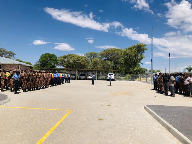 NKURENKURU, 26 November 2024- Deploying of police officers at the regional headquarters at Nkurenkuru.
(photo by: Lylie Joel) 
NAMPA