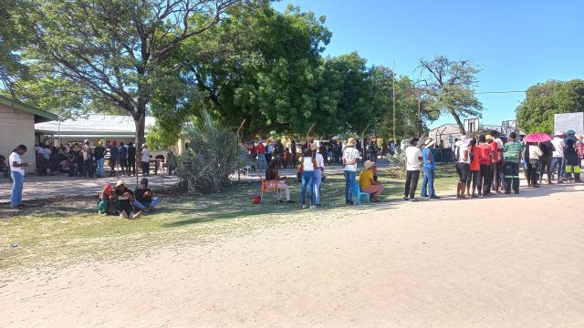 ONDANGWA, 27 November 2024 - Residents of Ondangwa lining up to cast their vote. (Photo: Maria David)NAMPA 