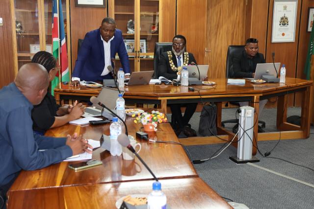 OTJIWARONGO, 07 FEB (NAMPA) - The Otjiwarongo first council meeting of 2025 at the council chambers on Friday morning. From left  is the Sebetius Guiteb, Deputy Mayor Julienda Kampungu, Chief Executive Officer, Mberipura Hifitikeko, Mayor Gottlieb Shivute and Godhardt Hoko. (Photo by: Mulisa Simiyasa) NAMPA