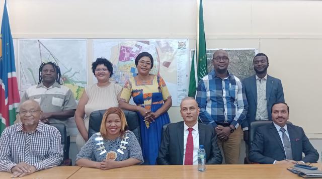 MARIENTAL, 05 MAR (NAMPA) - The High Commissioner of India to Namibia, Rahul Shrivastava visit Mariental mayor Cherien Kock for a meeting, held on Wednesday in Mariental.
(Photo by: Charmaine Boois) NAMPA 