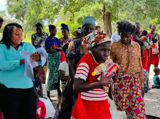 NKURENKURU, 07 March 2025- The villagers in Kavango West Region receiving their drought relief food parcels.
(photo: Contributed)
NAMPA 