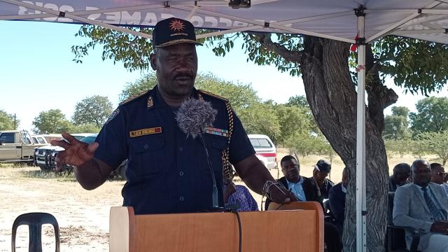 ADOLF, 02 May 2025 - NamPol Inspector General Joseph Shikongo addressing the community of Adolf on Friday. (Photo: Maria David)NAMPA