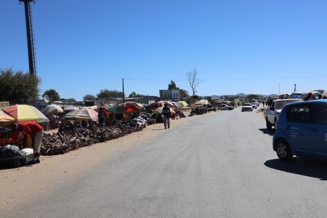 WINDHOEK, 22 MAY 2025- Vendors demands ongos road completion. (Photo by: Linea Dishena) NAMPA