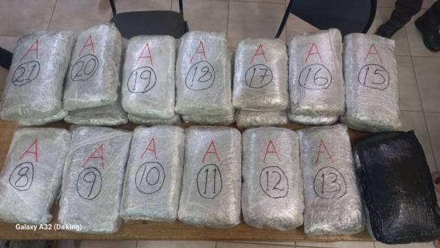 ARIAMSVLEI, 12 June 2025 – Parcels containing cannabis that were found with the two men at Ariamsvlei on Thursday. (Photo: Contributed) NAMPA
