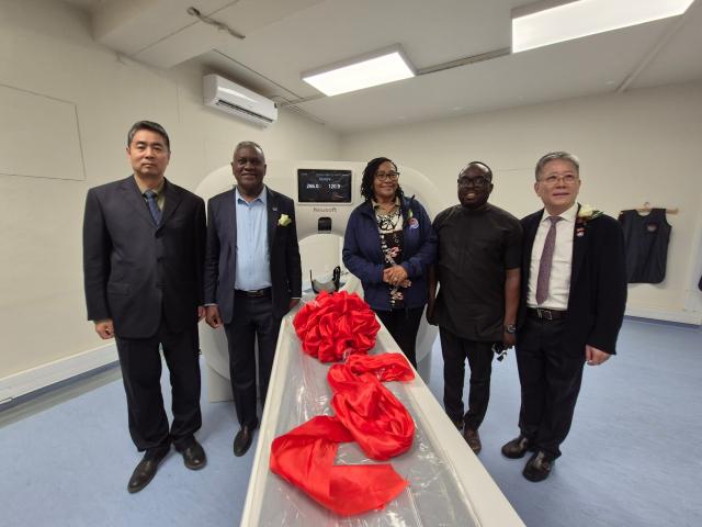 Walvis Bay 01 August 2025 - Governor of Erongo Region Natalia /Goagoses, Executive Director in the Ministry of Health and Social Services Penda Iithindi, WEI Jinming, Representing the Ambassador of the People’s Republic of China in Namibia, Vice president of Zheijiang Provincial Hospital of Chinese Medicine Professor LIN Shengyou and Walvis Bay Rural Constituency Councillor Florian Donatus photographed at the handover of a CT Scanner at the Walvis Bay District Hospital. (Photo by: Isabel Bento) NAMPA