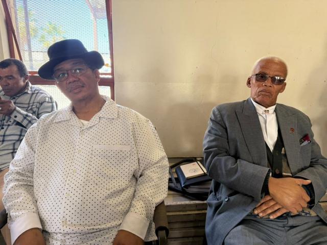 MARIENTAL, 15 August 2025 (NAMPA)- The Minister of Urban and Rural Development James Sankwasa held a meeting with the Witbooi Royal family to solve the dispute in the royal family caused by the ongoing battle between two candidates Hendrik Ismael Witbooi and Salomon Witbooi on Friday in Gibeon.
(Photo:Charmaine Boois) NAMPA 