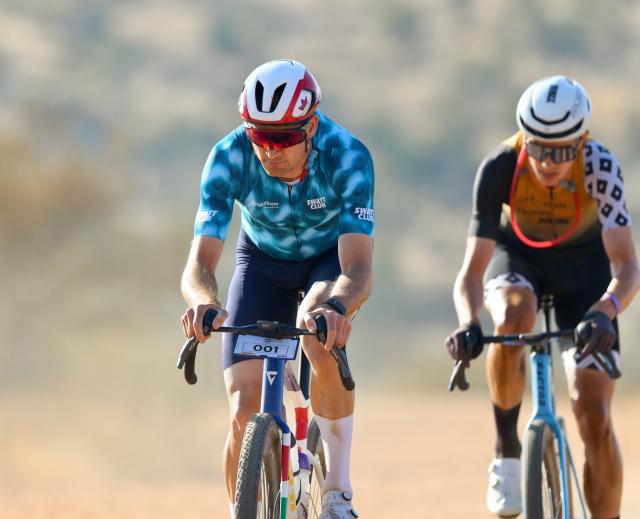 GROSS BARMEN, 23 August 2025 – Namibia’s male cyclist Alex Miller (in blue) and South African rider Marc Pritzen while in action during the 2025 Khomas100 African Gravel Championships a race which saw riders from across the continent competing for UCI points, over 157 kilometres from Windhoek to Gross Barmen Resort outside Okahandja. (Photo by: Hesron Kapanga) NAMPA