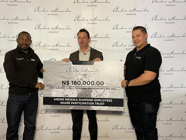 WINDHOEK, 28 August 2025 – Employees of Andre Messika Diamonds celebrate the official handover of shareholding contributions worth N.dollars 180 000 through the Employee Share Participation Trust, making them co-owners of the company. (Photo by: Mathilde Kudumo) NAMPA