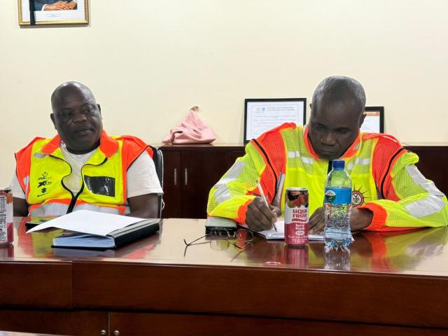 MARIENTAL, 30 August 2025 (NAMPA)-The Hardap Governor Riaan McNab held a regional briefing on Saturday evening with key stakeholders in response to the tragic road accident that claimed 15 lives, including 13 uniformed officers and two civilians on the B1 road near Mariental on Saturday.
(Photo:Charmaine Boois) NAMPA 