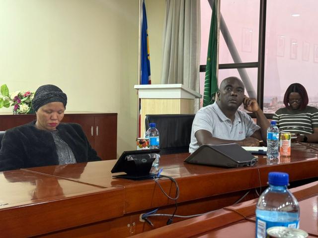 MARIENTAL, 30 August 2025 (NAMPA)-The Hardap Governor Riaan McNab held a regional briefing on Saturday evening with key stakeholders in response to the tragic road accident that claimed 15 lives, including 13 uniformed officers and two civilians on the B1 road near Mariental on Saturday.
(Photo:Charmaine Boois) NAMPA 
