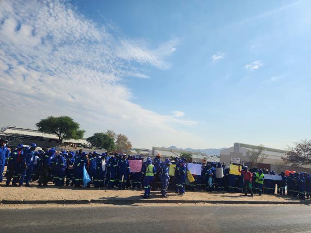 WINDHOEK, 09 OCTOBER 2025 - Fixed-term contract employees within the City of Windhoek’s (CoW) Solid Waste Management Division embarked on a protected strike on Thursday. (Photo by: Molly Weyulu) NAMPA 