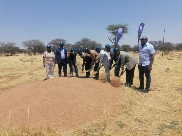 KALKFELD, 14 October 2025 - The groundbreaking ceremony to launch the land servicing and actual construction of 93 new affordable houses at Kalkfeld settlement by the National Housing Enterprise (NHE), Otjozondjupa Regional Council and Development Workshop Namibia on Tuesday morning.

(Photo by: Mulisa Simiyasa) NAMPA 