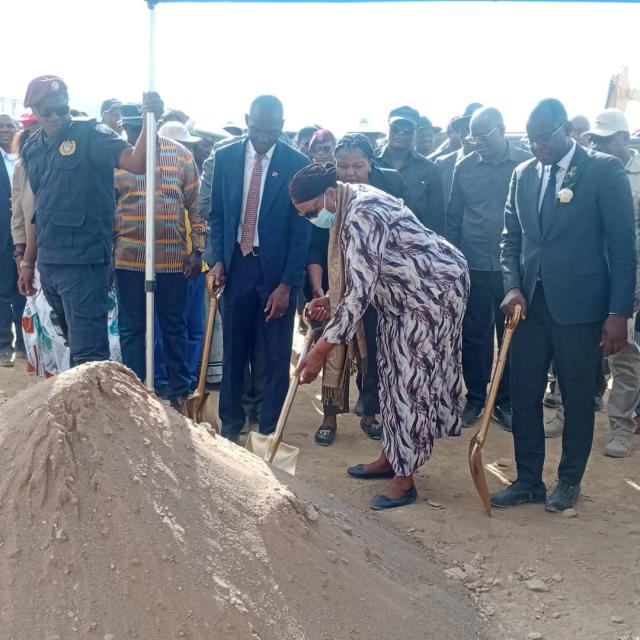 OPUWO, 12 November 2025 - President Neumbo Nandi-Ndaitwah, Minister of Works and Transport Veikko Nekundi, Governor of Kunene Region Vipuakuje Muharukwa and other members at the groundbreaking ceremony of Opuwo –Otjivize–Okangwati–Omaseratundu
Road Project in Opuwo. (Photo by: Kaviveterue Virere) NAMPA.