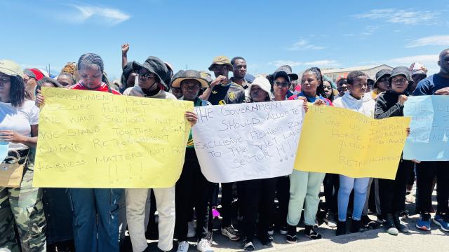 WALVIS BAY, 13 November 2025 - Employees of Princess Brand Processing Silas Petrus petitioned the ministry of agriculture, fisheries, water and land reform in Walvis Bay on Thursday. (Photo by: Isabel Bento) NAMPA