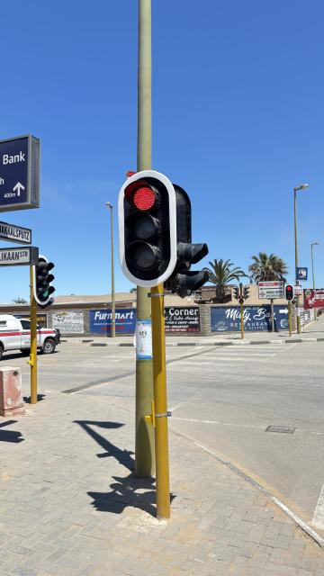 HENTIES BAY, 14 November 2025 - The newly installed and first ever traffic lights in the city centre of Henties Bay. (Photo by: Isabel Bento) NAMPA