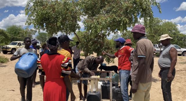 AKAZULU, 17 November 2025- Community members from Akazulu and neighboring villages fetching water coming from the newly installed water borehole.

(Photo: Max Henrich) NAMPA