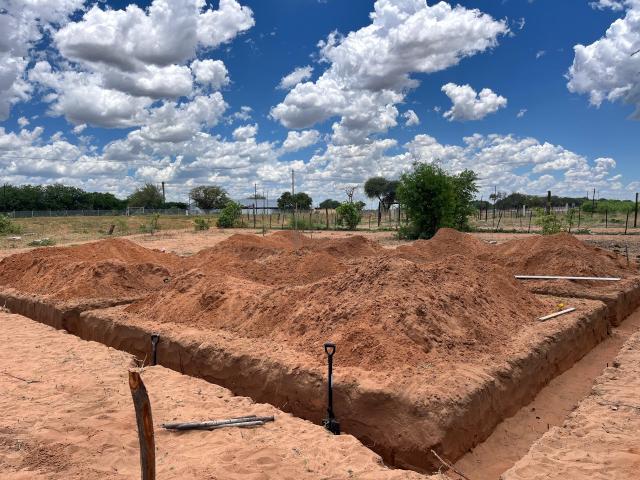 NKURENKURU, 18 November 2025-The construction of five teacher houses across two schools in Musese Constituency by Winfried Metzger, a private operator of the Musese green scheme in the Kavango West region.
(photo: Lylie Joel)
NAMPA
