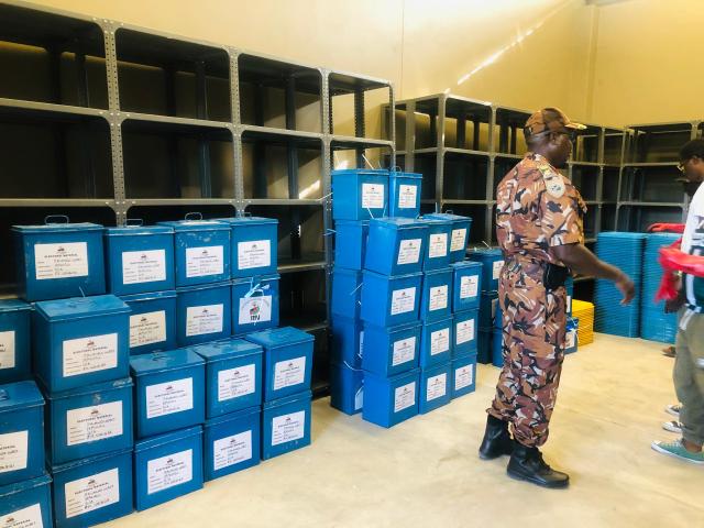 NKURENKURU, 19 November 2025 - Sensitive voting materials for the Electoral Commission of Namibia (ECN) were on Wednesday offloaded and received at the Nkurenkuru Police Headquarters warehouse by political party leaders.
(photo: Lylie Joel)
NAMPA