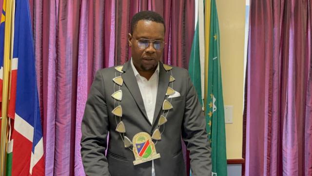 OMUTHIYA, 05 December 2025- Wilbard Anyemba was appointed at the new mayor of Omuthiya town after the swearing-in ceremony of the local authority office bearers in Omuthiya town on Friday.

(Photo: Max Henrich) NAMPA 