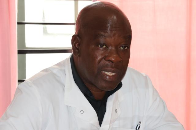 GROOTFONTEIN, 21 January 2026 - Senior Medical Officer Dr Martinus Shaninga speaks to the Parliamentary Standing Committee on Gender Equality, Health and Social Service at the Grootfontein State Hospital on Wednesday. (Photo by: Mulisa Simiyasa) NAMPA 