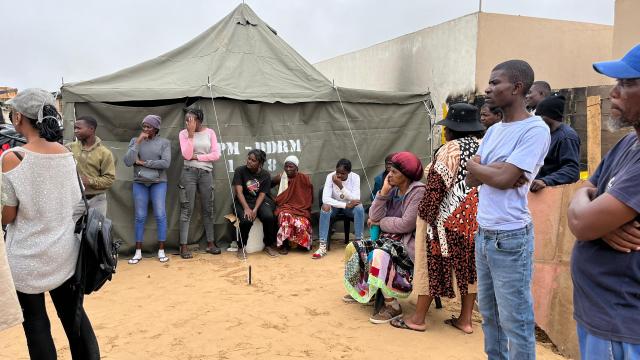 WALVIS BAY - Residents affected by Tutaleni fire in the Walvis Bay Kuisebmund informal settlement. (Photo: Contributed) NAMPA 