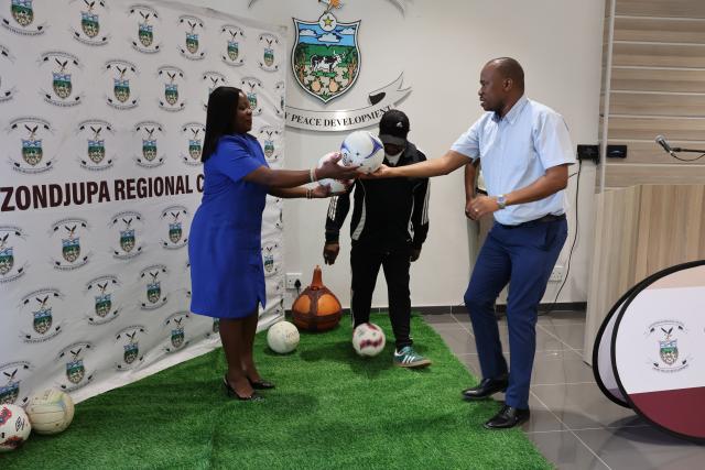 OTJIWARONGO, 24 February 2024 - At the official launch of the 2026 Otjozondjupa Governor's Cup at Otjiwarongo on Tuesday morning Governor John //Khamuseb (back) plays the ball. (Photo by: Mulisa Simiyasa) NAMPA