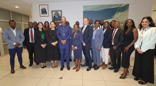WINDHOEK, 27 FEBRUARY 2026 - Minister of Finance, Ericah Shafudah, Governor of the Bank of Namibia, Ebson Uanguta, Deputy Governor of the Bank of Namibia, Leonie Dunn, with members of the Instant Payments Namibia, Bank of Namibia and representatives from the participating institutions. (Photo: Contributed) NAMPA 