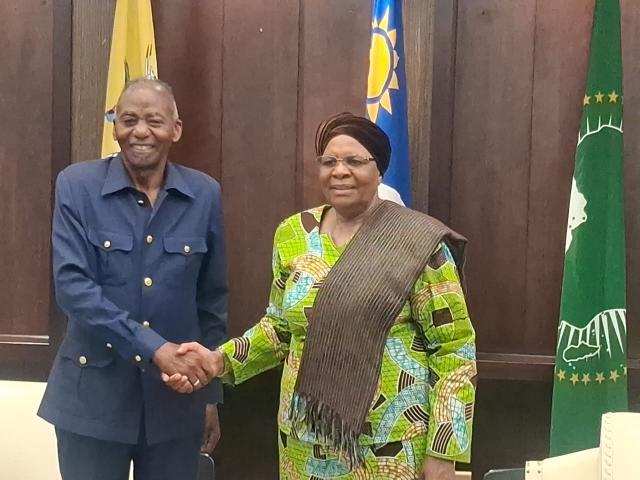 WINDHOEK, 02 MARCH 2026 - Chairperson of the Dr. Hage Geingob Presidential Centre, Professor Peter Katjavivi, met with President Netumbo Nandi-Ndaitwah to discuss collaborating with the government for the success of Dr. Hage Geingob's Centre. (Photo by: Uakutura Kambaekua) NAMPA.