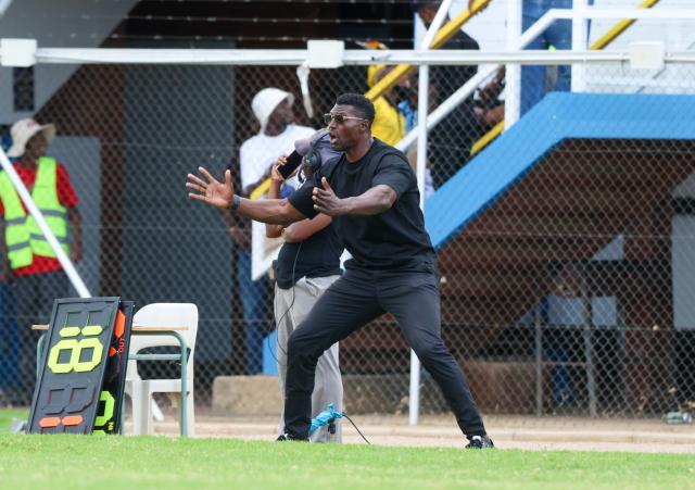 WINDHOEK, 14 March 2026 - FC Ongos head coach Ronny Kanalelo giving instructions during a match against Eeshoke Chula Chula's at the UNAM Stadium during round 25 of the Namibia Premier Football League. The match ended in a goalless draw. (Photo by: Hesron Kapanga) NAMPA