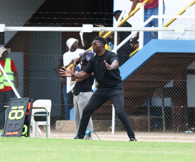 WINDHOEK, 14 March 2026 - FC Ongos head coach Ronny Kanalelo giving instructions during a match against Eeshoke Chula Chula's at the UNAM Stadium during round 25 of the Namibia Premier Football League. The match ended in a goalless draw. (Photo by: Hesron Kapanga) NAMPA