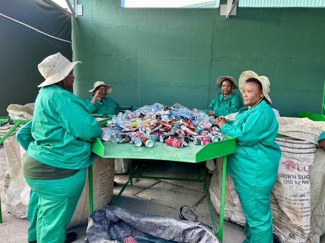 Etosha, 28 MARCH- Volunteers at the Ombika solid waste management during the inauguration of the facility. (Photo by Eba Kandovazu).NAMPA
