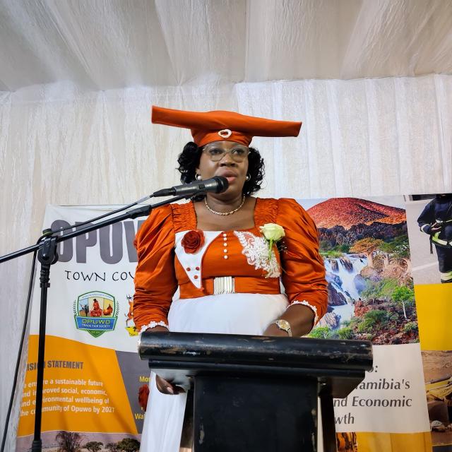 OPUWO, 03 April 2026- Opuwo Town Council Chief Executive Officer Matjandjara Katurota during the Opuwo Trade Fair 2026 fundraising gala dinner on Thursday evening. (Photo by: Kaviveterue Virere) NAMPA
