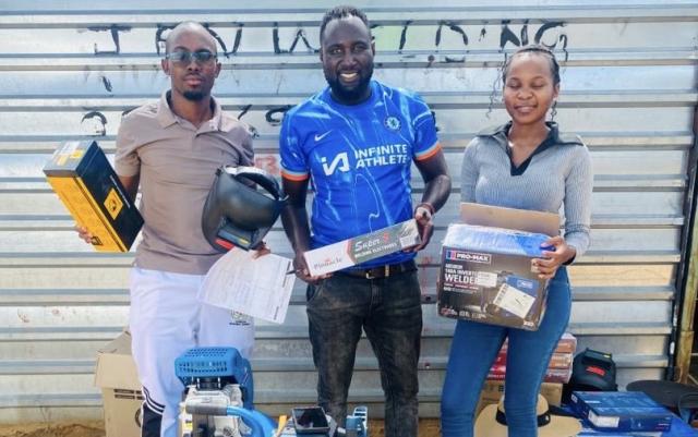 OSHIVELO, 10 APRIL 2026- Johannes Natangwe (M) the owner of JRN Engineering Investment CC receiving equipment from Oshikoto Regional Council officials.

(Photo: Contributed) Nampa