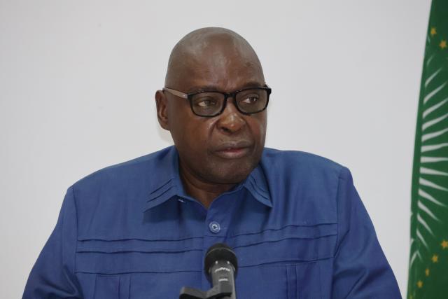 OTJIWARONGO, 13 April 2026 - The Minister of Urban and Rural Development, James Sankwasa speaks at a five-day workshop of traditional leaders on Monday morning at Otjiwarongo. (Photo by: Mulisa Simiyasa) NAMPA