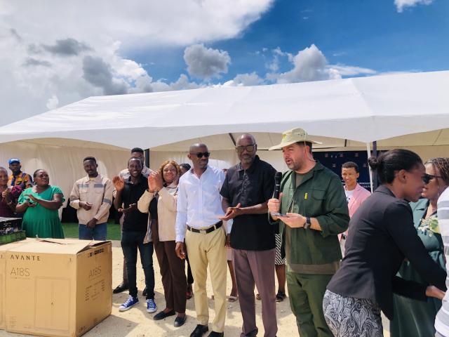 NKURENKURU, 17 April 2026- Deputy Minister of Education, Innovation, Youth, Sports, Arts and Culture Dino Ballotti handed over materials to 11 Rural Youth Constituency Enterprises in Nkurenkuru on Friday. 

(Photo: Lylie Joel)
NAMPA