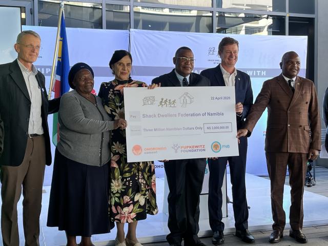 WINDHOEK, 22 April 2026 - CEO of FNB Namibia Philip Chapman, alongside CEO of Pupkewitz Foundation Meryl Barry, CEO of Ohorongo Cement Hans-Wilhelm Schütte, Boniface Mutumba, Special Advisor to the Minister of Urban and Rural Development and member of the Shack Dweller Federation of Namibia at the official recommitment ceremony. (Photo by: Justina Shuumbwa) NAMPA